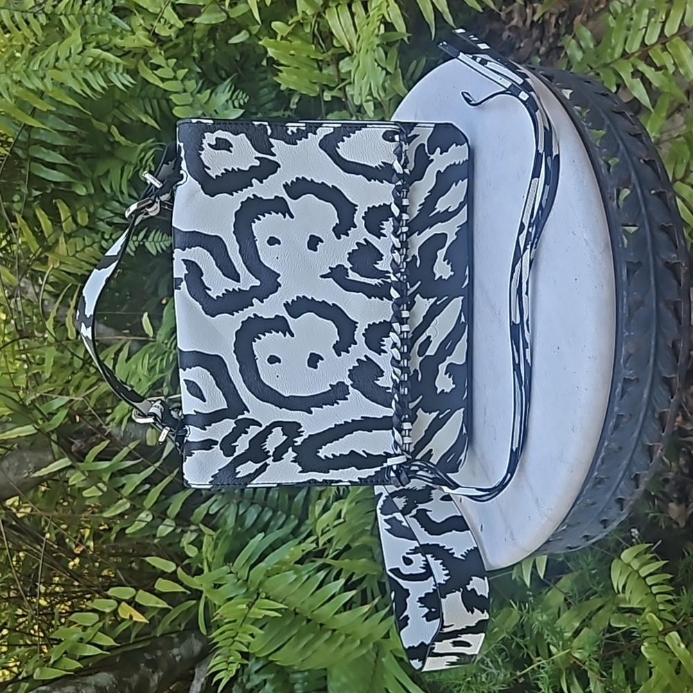 Calvin Klein Crossbody Purse NWT